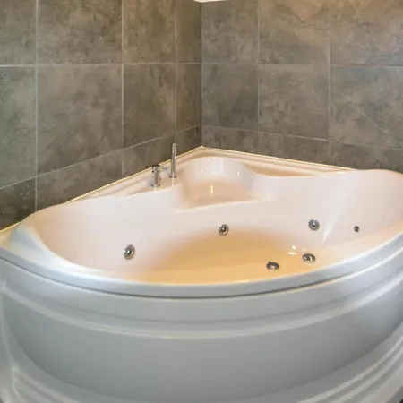 5 Bedroom Pet Friendly In Casa de Férias *