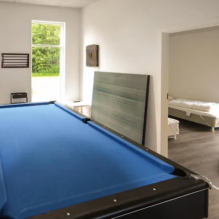 5 Bedroom Pet Friendly In